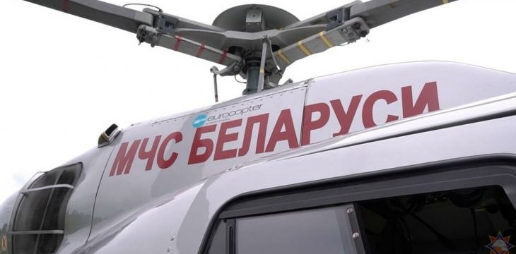 В Беларуси над пляжами запустили вертолеты с громкоговорителями. Зачем?