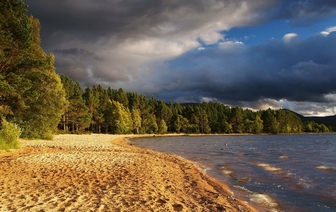 Где белорусам можно купаться? МЧС показало карту безопасных пляжей