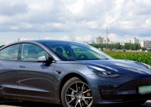 «Всё было зря». Мнение владельца Tesla Model 3