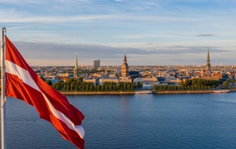 Латвия призвала не выдавать «шенген» белорусам. А Россию признала страной-спонсором терроризма