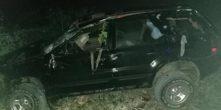 Легковушка вылетела в кювет и перевернулась под Могилевом — двое детей получили серьезные травмы