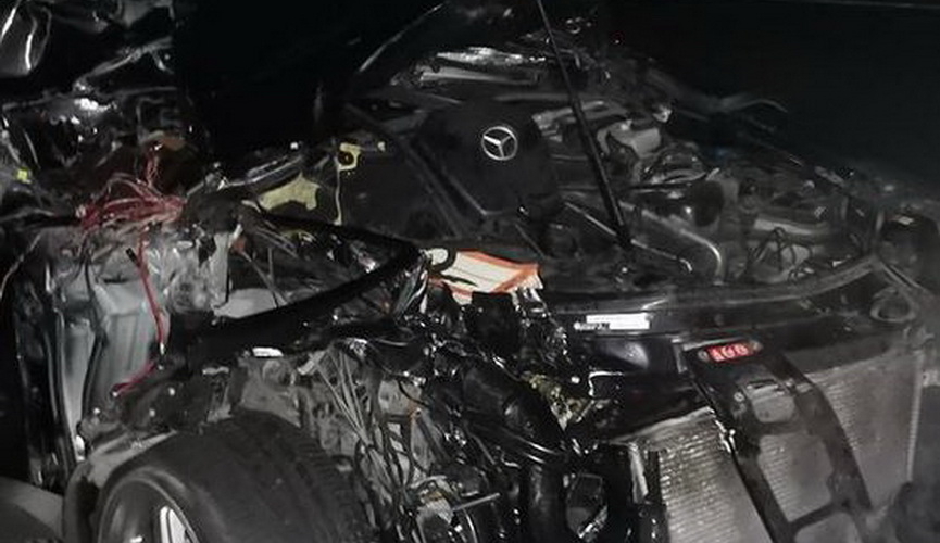 Жуткое ДТП под Барановичами: водитель уснул за рулем и врезался в грузовик
