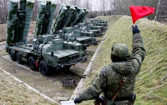 Лукашенко пообещал не вторгаться белорусскими войсками в Украину. Но подготовил ПВО. Зачем?
