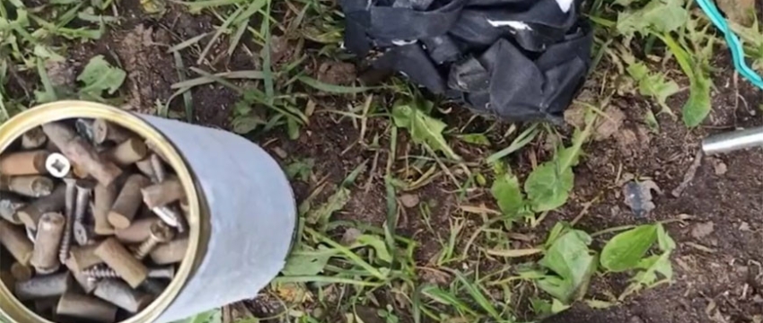 В Лепельского района мужчина заложил бомбу под авто супруги. Таким способом он хотел отговорить ее развода  