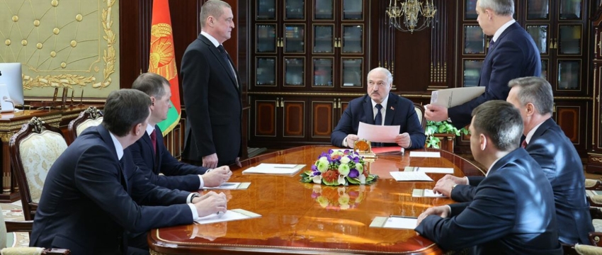 Лукашенко назначил новых дипломатов, чиновников и ректора 