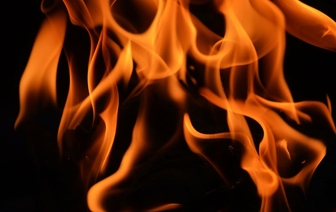 Сотрудники МЧС спасли мужчину на пожаре в Ляховичском районе