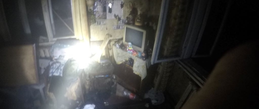 В Барановичах горел жилой дом, хозяина спасли через окно