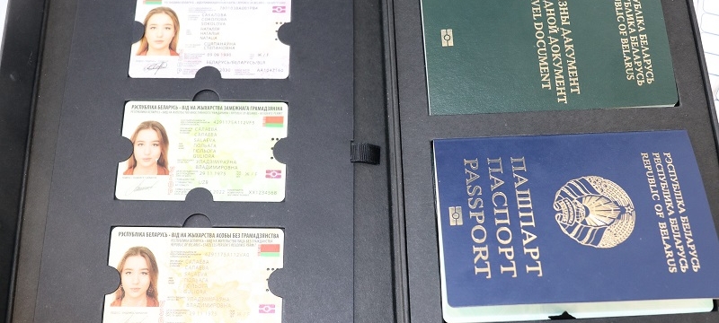 Посмотрите, как будут выглядеть биометрические документы в Беларуси