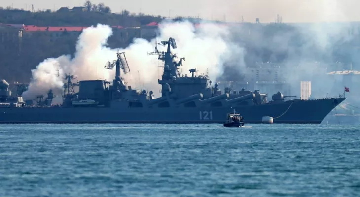 Почему украинцы могли потопить крейсер «Москва»? Собрали мнения экспертов