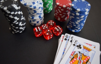Покер на Андроид для игры на деньги: как скачать приложение на телефон?