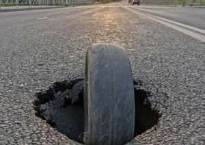 Что делать, если на дороге препятствие? Рассказали в ГАИ