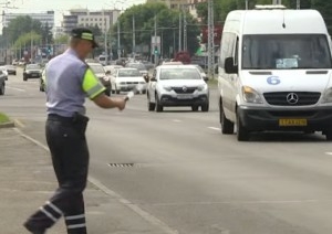 В Бресте сотрудники ГАИ останавливали маршрутки. Что говорят водители и пассажиры?