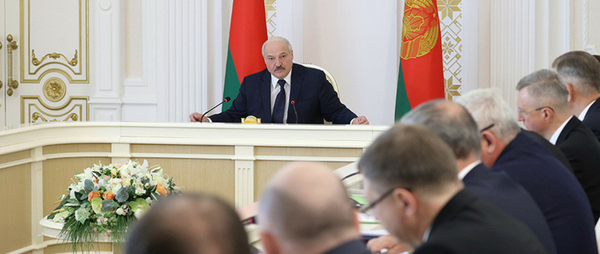 Лукашенко об угрозах ЕС запретить транзит газа через Беларусь: не думаю, что европейцы выстрелят себе в ногу