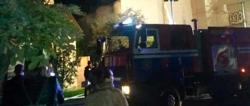 В Барановичах ночью горело двухэтажное кирпичное здание