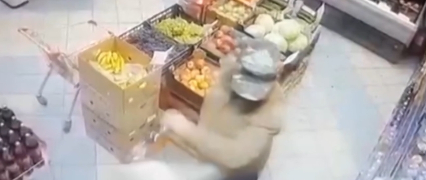 Пьяный житель Барановичей в магазине ударил бутылкой по голове женщину