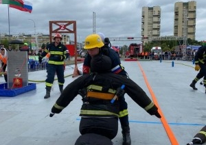 В Бресте завершились соревнования «Сильнейший пожарный-спасатель». Кто победил?