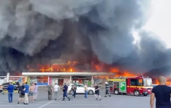 «Количество жертв невозможно даже представить» — В Украине ракеты ударили по торговому центру