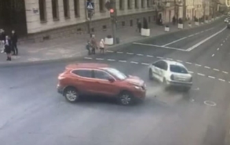 Не дошла до дома несколько метров. Что известно об аварии в Гомеле, где погибла девочка