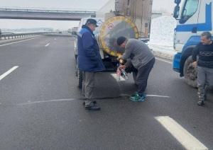 Дальнобойщикам возле Бреста пришли на помощь