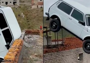 В России парень прыгал на Ниве с одного здания на другое. Но что-то пошло не так