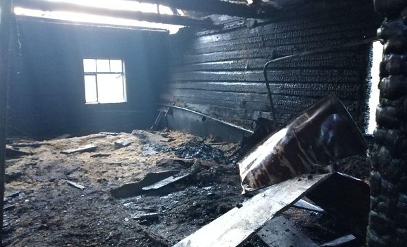 В Ляховичском районе горел жилой дом – погибли два человека