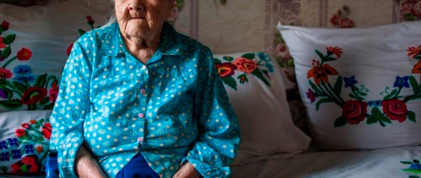 Выбора, менять ли пенсионную систему, нет: отчислять на солидарные пенсии некому