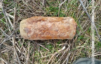 В Барановичах велосипедист на улице нашел артиллерийский снаряд 