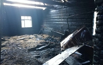 В Ляховичском районе горел жилой дом – погибли два человека