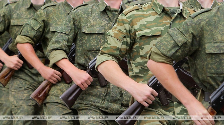 В Беларуси изменили сроки осеннего призыва в армию 