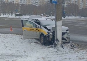 В Барановичах вынесен приговор таксисту, местному жителю, за аварию, в которой серьезно пострадала его пассажирка