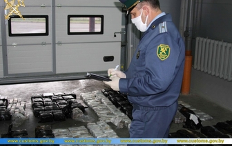 На белорусской границе задержали контейнер с наркотиками на сумму более 13 миллионов долларов
