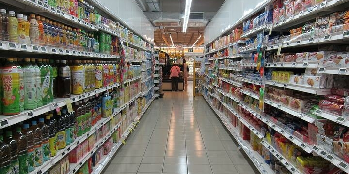 В Беларуси разгоняется инфляция. В лидеры по росту цен попали овощи, пиломатериалы, лекарства, сладости