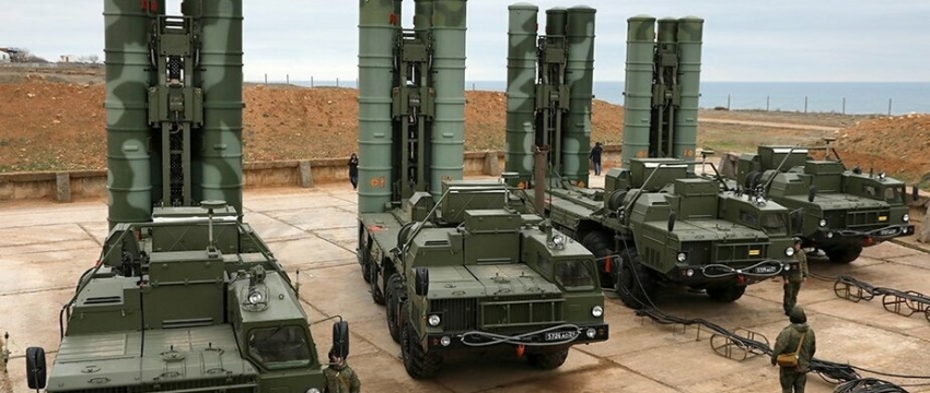 Лукашенко сказал, что комплексы С-400 разместят вдоль границы с Украиной