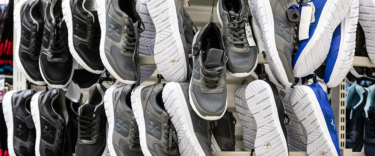 Nike, Lamoda, Спортмастер… Известные бренды прекратили поставки обуви в Беларусь