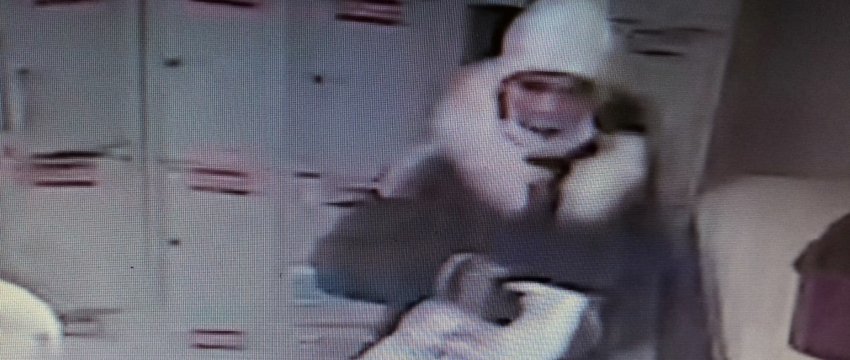 Барановичская милиция разыскивает женщину, которую подозревают в хищении кошелька в магазине