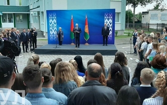Что Лукашенко говорил во время посещения Барановичей