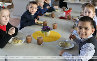 Сколько будет стоить питание в детских садах и школах в новом учебном году