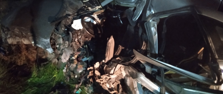 Страшная авария под Слонимом: столкнулись легковушка и фура – погибли один человек