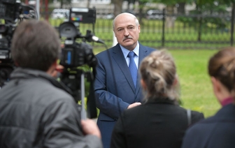 «Это будет резня». Лукашенко рассказал, что будет, если «прикорытники и урки» придут к власти