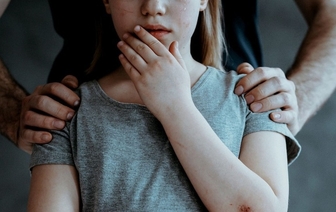 Учитель 7 лет насиловал учеников в Гродненской области. За это ставил хорошие оценки