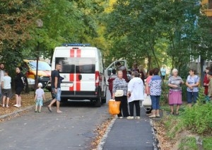 На пожаре в Гродно погиб ребенок, работники МЧС спасли его мать