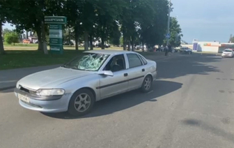 Серьезное ДТП в Барановичах. Opel сбил девушку на переходе