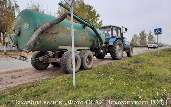 В Ляховичах открепившийся шланг от трактора повредил три автомобиля