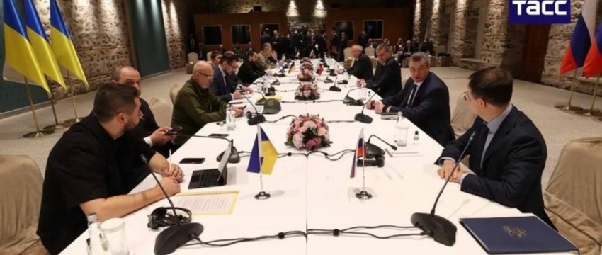 В Турции завершились переговоры. Украина и Россия озвучили варианты завершения войны.