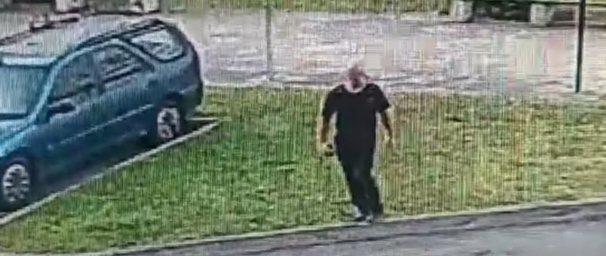 Барановичская милиция разыскивает мужчину, которого подозревают в разврате